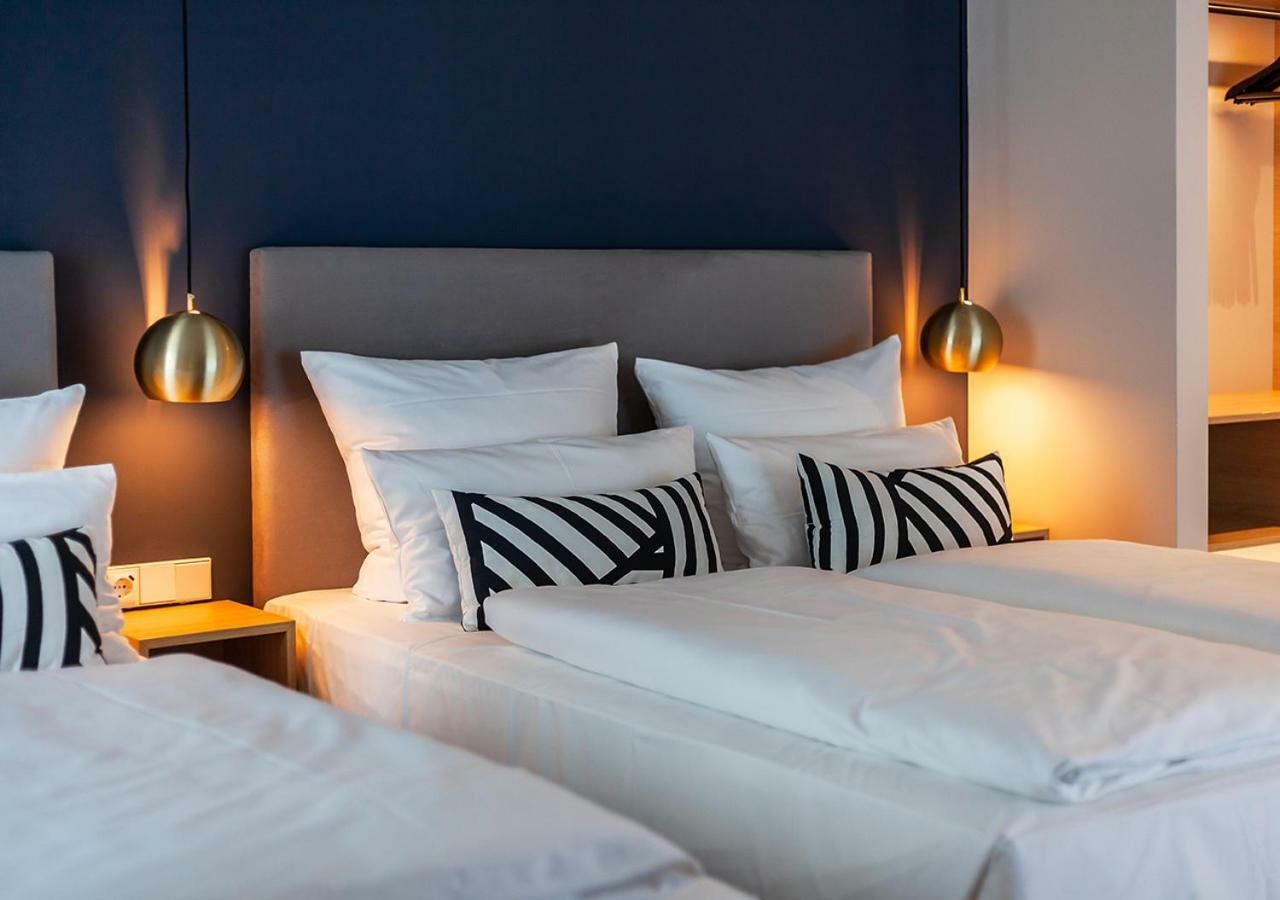 Hotel Wittorf Ноймюнстер Экстерьер фото